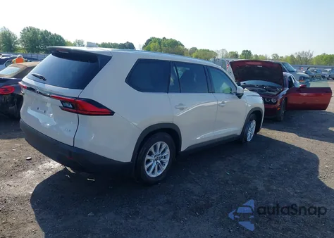 2024 Toyota Grand Highlander Xle from USA, damaged, VIN 5TDAAAA55RS011071